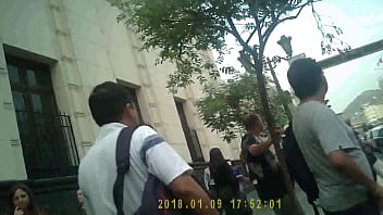 Milf culonaza en centro de lima