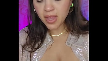 I feel cute today and i'm also very horny