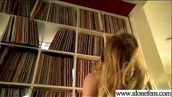 Freak teen amateur girl insert toys in pussy video 06