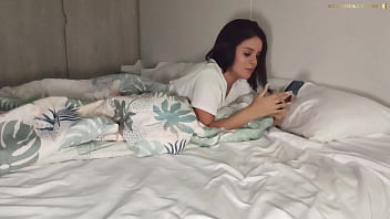 Me follo a la hermanastra gemela de mi esposa pensado que era mi esposa melanie caceres