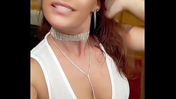 Soirée Blanche Ce Soir Vous Aimez Ma Tenue thumbnail