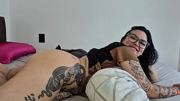 Meti na bucetinha dessa gaúcha sem dó pena que gozei rápido estava muito apertadinha