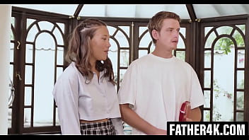 Alexa liberti's riding lesson on seasoned cock