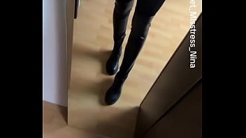 ️#blacknylon #boots #feet #feetfetish #nylonfeet #nylonfetısh #teen #leatherskirt