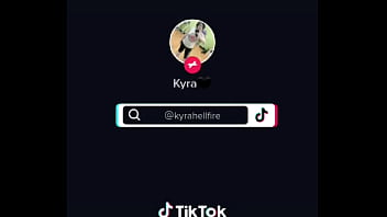 Stuffing my bra gone wrong lol#fail