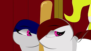 Maxi is on a cosplay contest