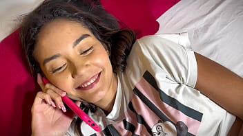 I get my best friend to suck my rich cock while she's on a call theyoungnico