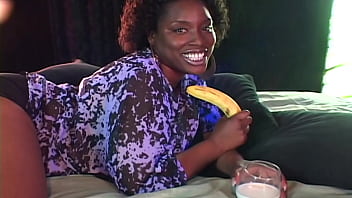 Second banana introduction