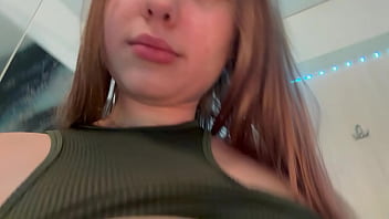 Pussy close up play and flash ass