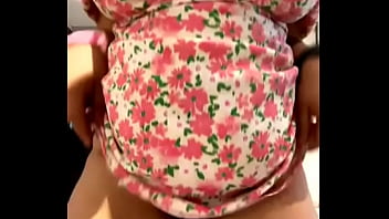 Gordita Brincando Sus Tetas thumbnail