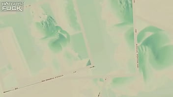 This james jones makes the best of his situation and rocked out with his cock out this muscle jock had 3 ladies t