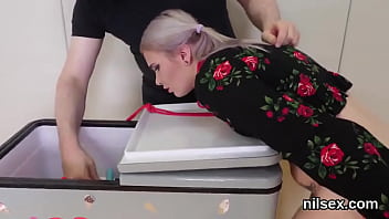 Crazy bitch gets her fuckholes stretched and intensely drilled Crazy bitch gets her fuckholes stretched and intensely drilled