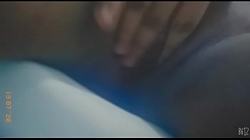 Tocándose la panocha