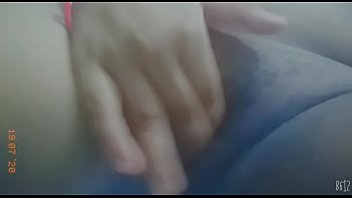 Tocándose la panocha