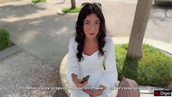 Public agent pickup beauty agrees to cumwalk for a new iphone