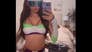 Who has a buzz lightyear kink now ;