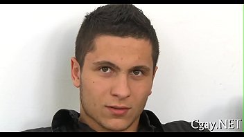 Smutty Rimming With Fake Penis thumbnail