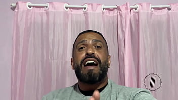 Trailer a coelhinha e o corninho