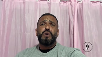 Trailer a coelhinha e o corninho