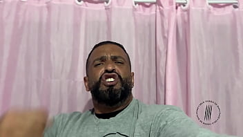 Trailer a coelhinha e o corninho