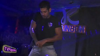 Gogoboy Felipe Leão Mostra Toda Ousadia No Papomix thumbnail