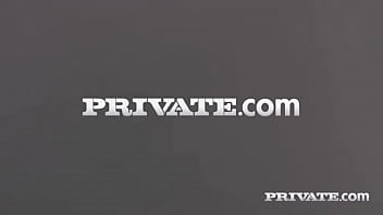 Alessandra amore anal debut