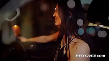 Alessandra amore anal debut