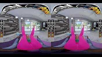 Virtual porn yoga hottie kelsey kane hungry for big black cock #pov