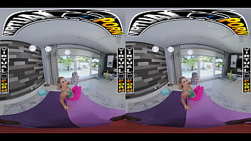 Virtual porn yoga hottie kelsey kane hungry for big black cock #pov