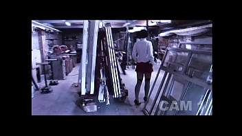 Threesome for the coed girl