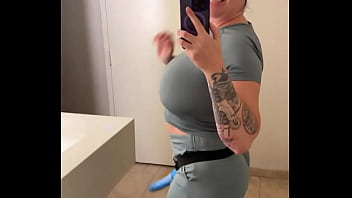 I swear if i had a dick i’d be out of control feel like i got my super hero cape on i’m goofy fuck it