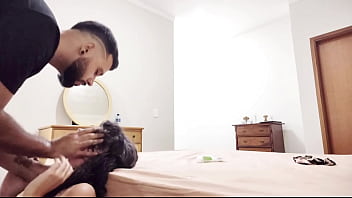 Duvido você não gozar com uma enteada dessa