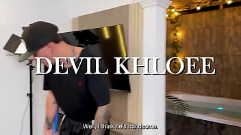 Pelirroja latina es follada por el chico de la limpieza link en el primer comentario