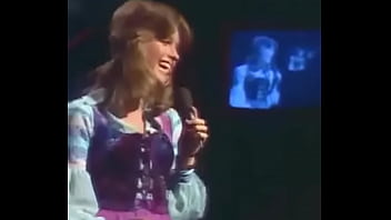 Olivia newton john Olivia newton john