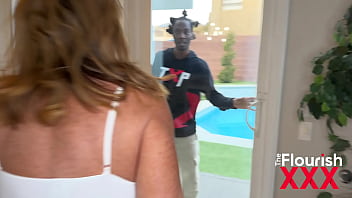 Trailer So Bro's Really Be Trying To Creep Now A Days But Sometimes You Run Up On The Wrong House And Neighbor And Not Only Do They Have You On Camera They May You Fuck For Cookies And Cake thumbnail