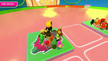 I'm just here to show my fall guy