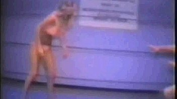 Mixed wrestling juan vs blonde 2
