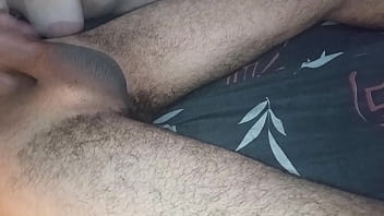 Hot wife puta safada ama foder com o amante bbc de pau enorme humilha corno com sinal