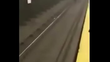 Como hace tititititin titititn xd