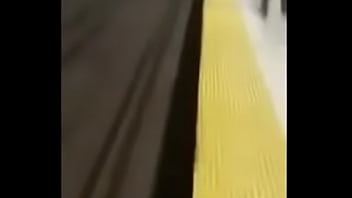 Como hace tititititin titititn xd