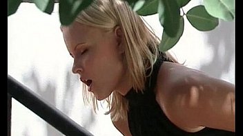 Amazing blonde babe going crazy rubbing Amazing blonde babe going crazy rubbing