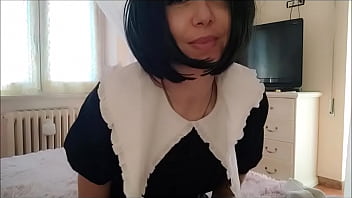 The perfect hotel's maid that everyone wants