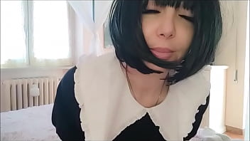 The perfect hotel's maid that everyone wants