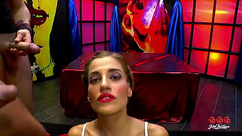 Ggg candela x vs silvia dellai in a fuck olympics