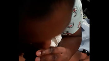 Debrecia succs un i nutt in her mouth swallow