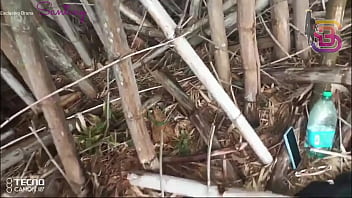 Vagabunda casada transa com personal da rola gigante no meio da mata