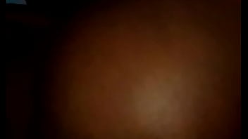 Amo esfregar a minha cona em sua boca