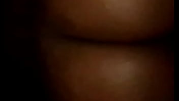 Amo esfregar a minha cona em sua boca