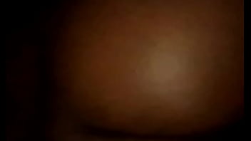 Amo esfregar a minha cona em sua boca