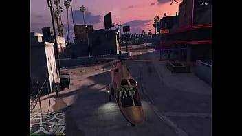 Chegando com estilo na boate